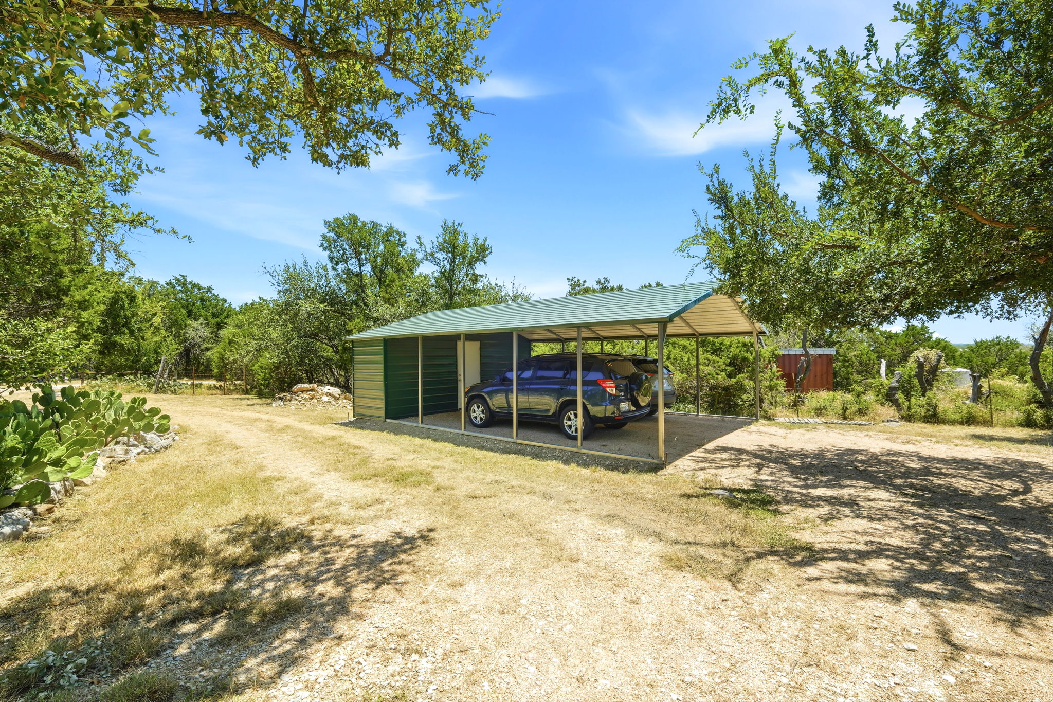 Carport/Storage