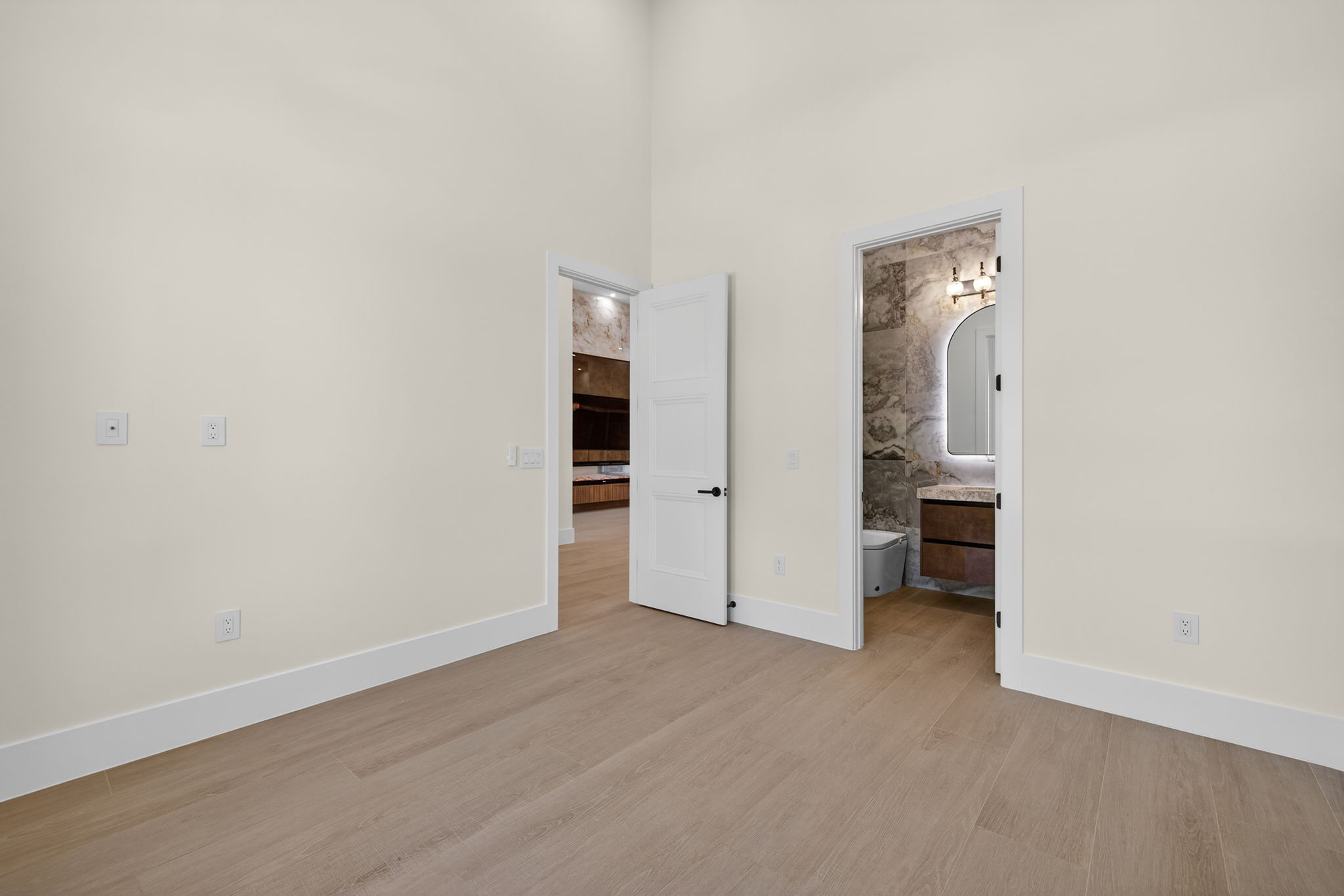 Guest Bedroom 3 - 2 of 2