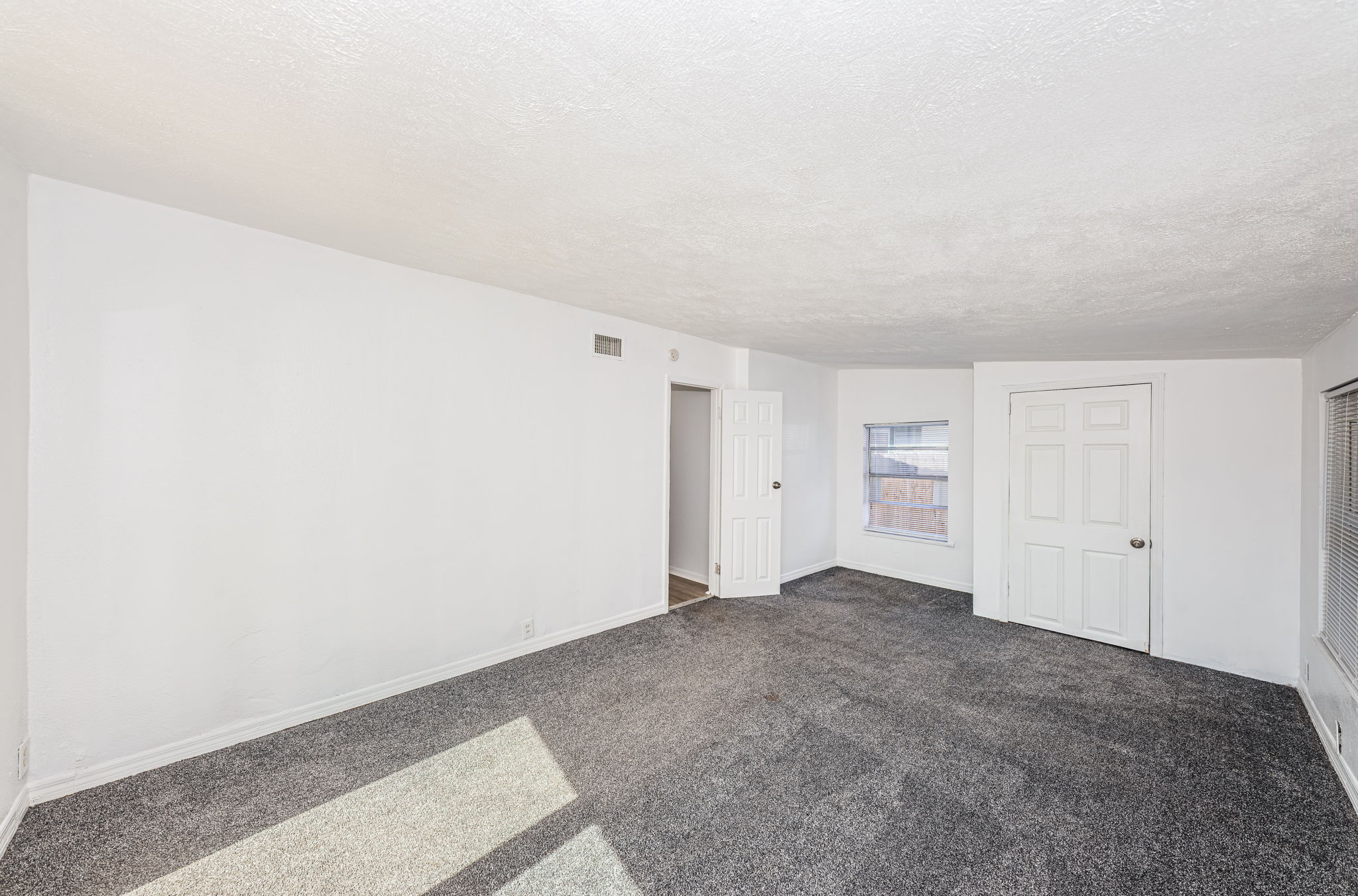 Bedroom 1c-2