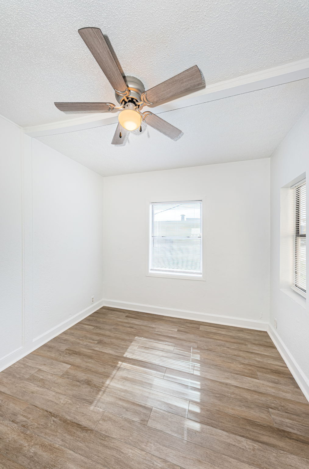 Living Room 6