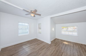 Living Room 2-2