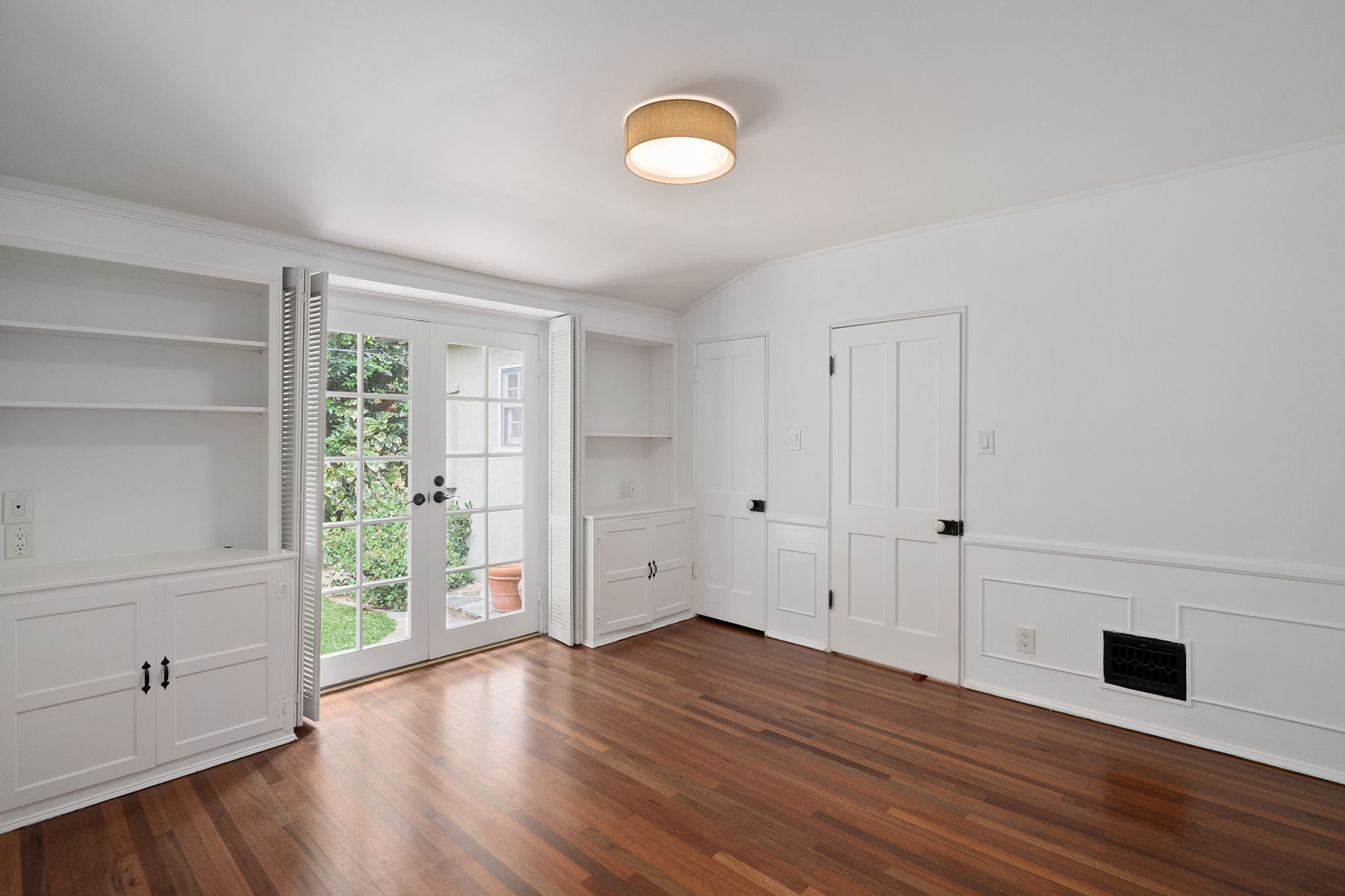 2625 Haddington Drive-24