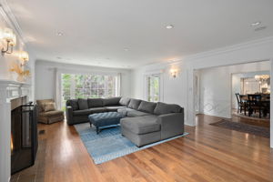 2625 Haddington Drive-12