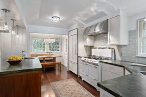 2625 Haddington Drive-23