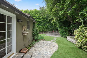 2625 Haddington Drive-37