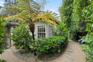 2625 Haddington Drive-38