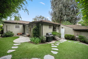 2625 Haddington Drive-41