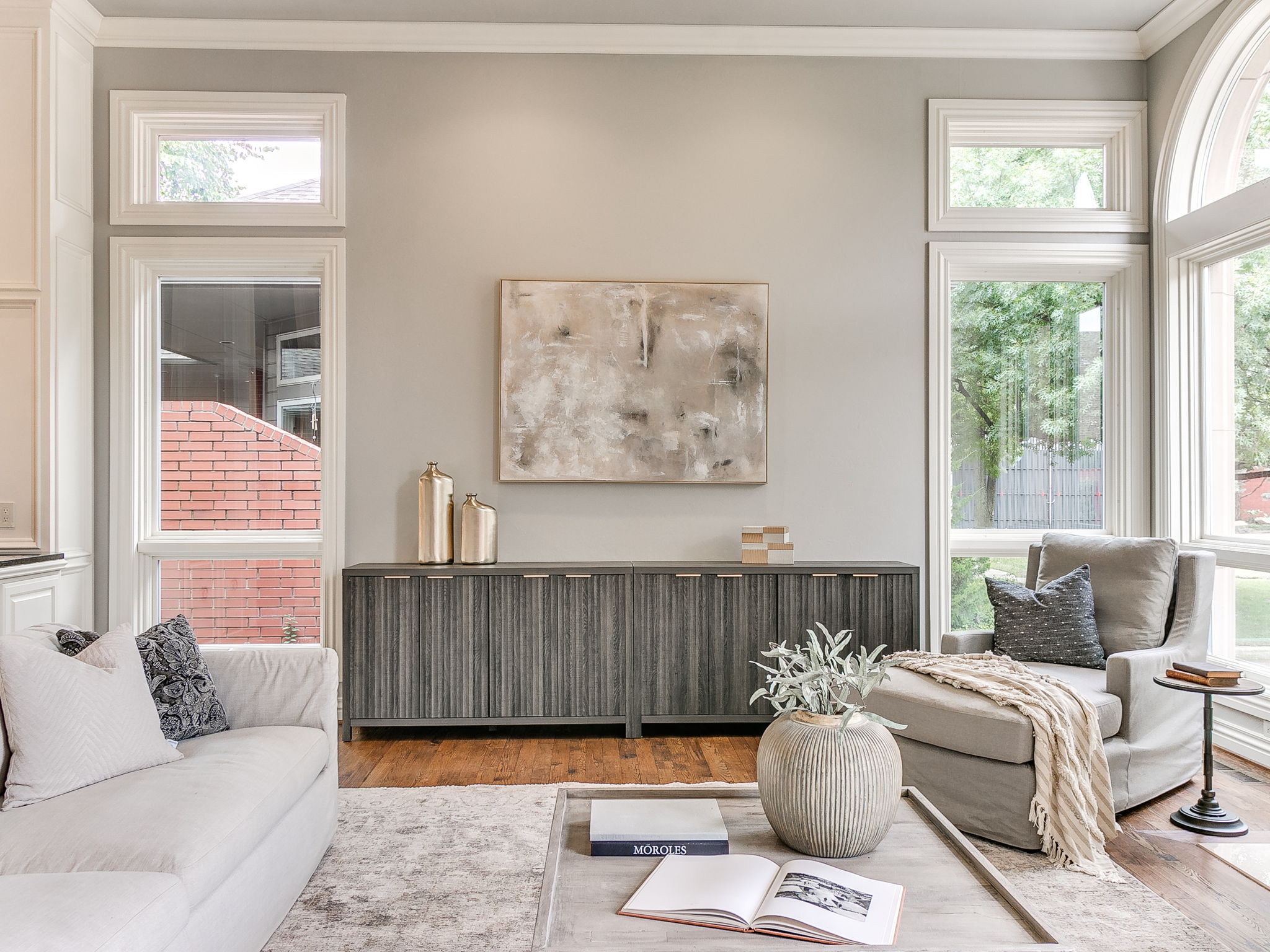  Photo 67
