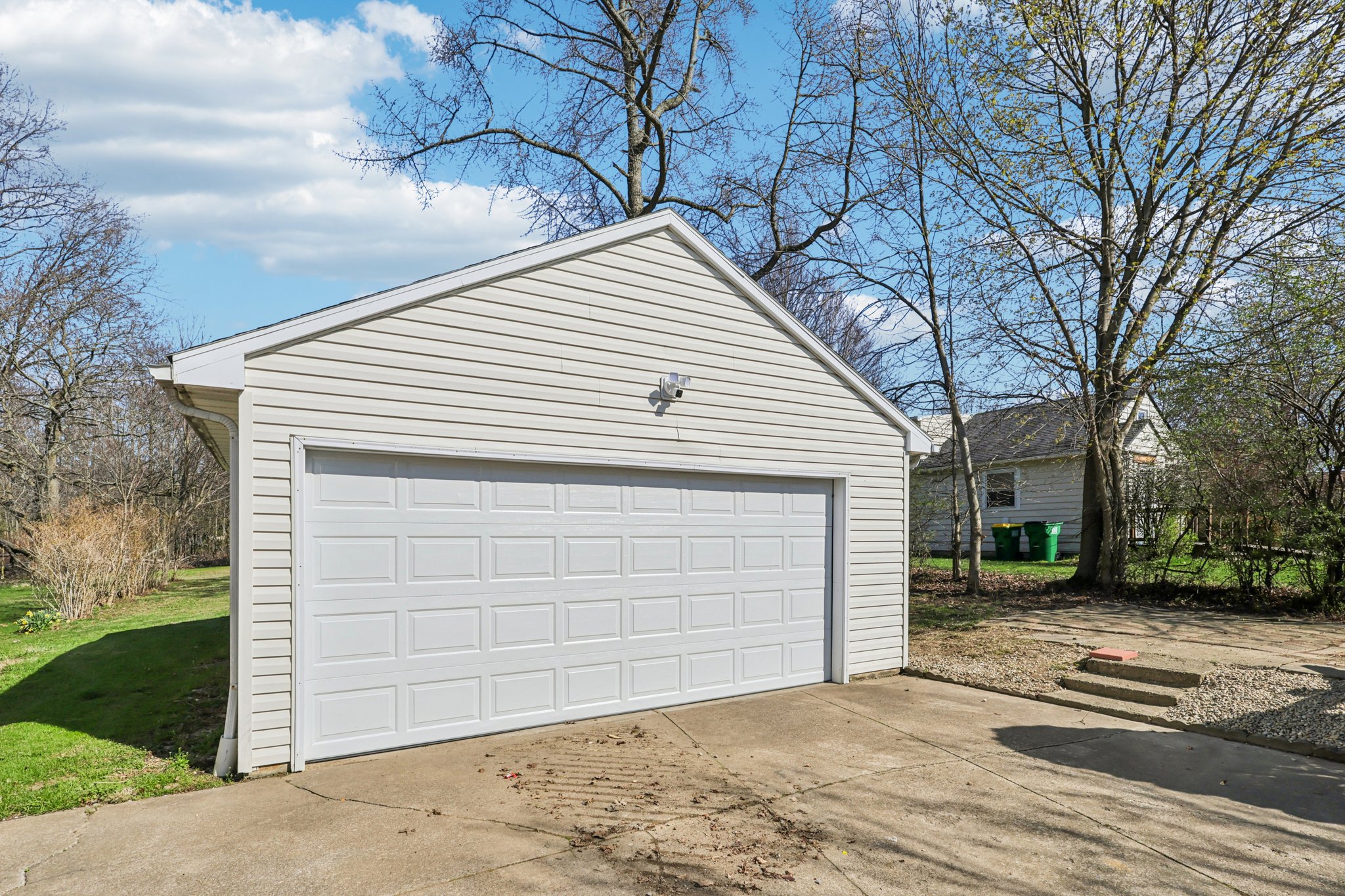 Orchard Dr-S0904-044.jpg