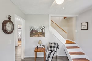 Orchard Dr-S0904-009.jpg