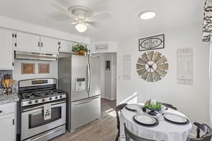 Orchard Dr-S0904-015.jpg