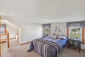 Orchard Dr-S0904-024.jpg