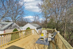 Orchard Dr-S0904-048.jpg