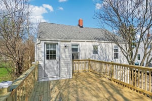 Orchard Dr-S0904-051.jpg