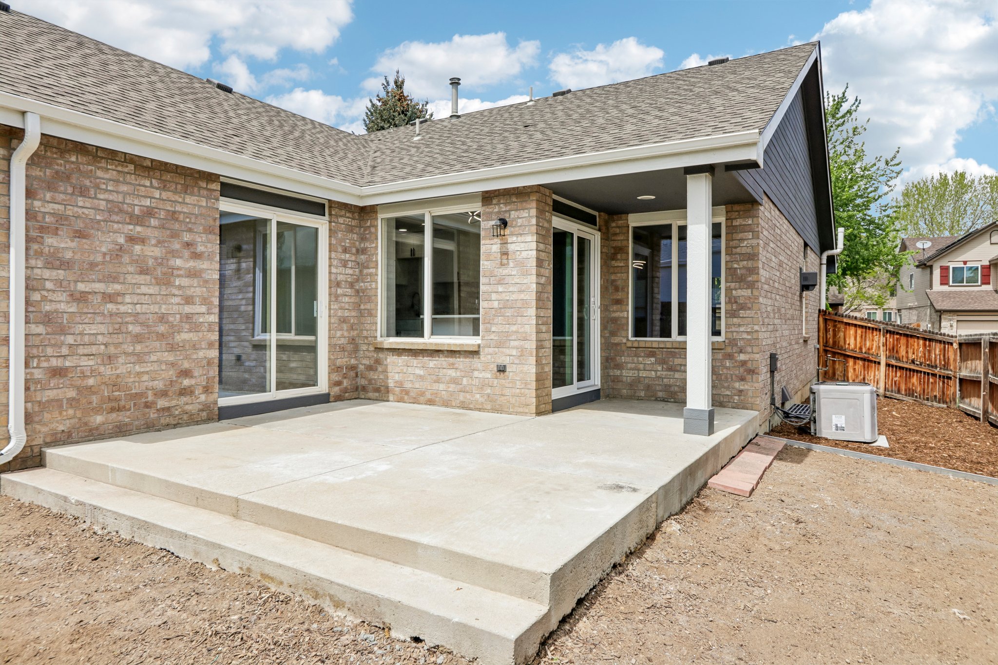 Dharma Ave-S2904-036.jpg