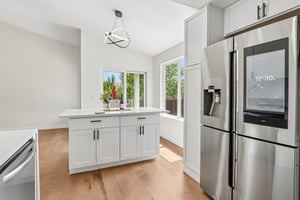 Dharma Ave-S2904-014.jpg