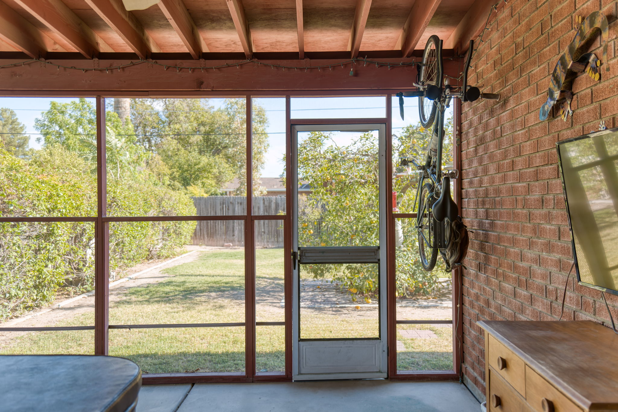 Screened-in Porch