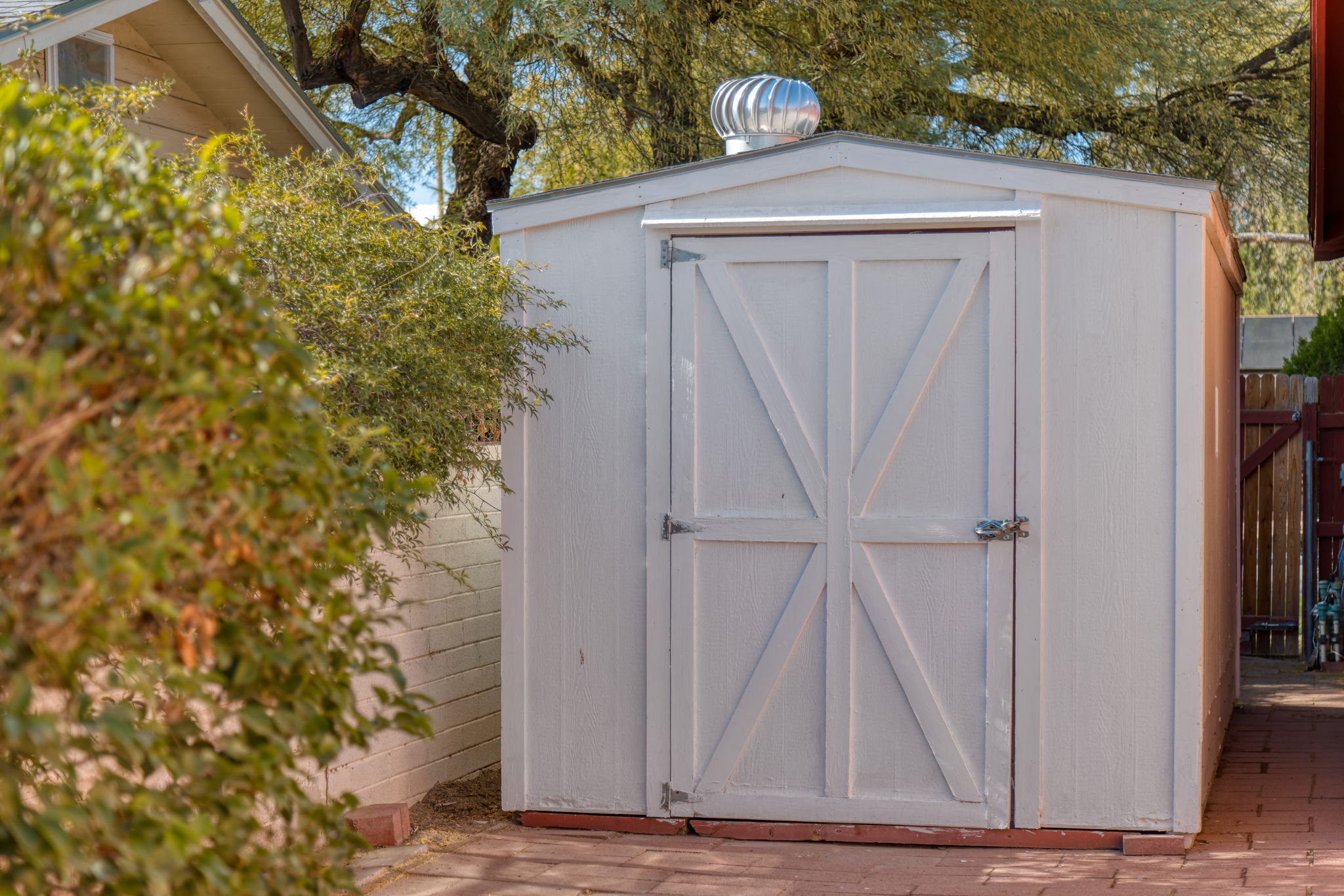 Shed