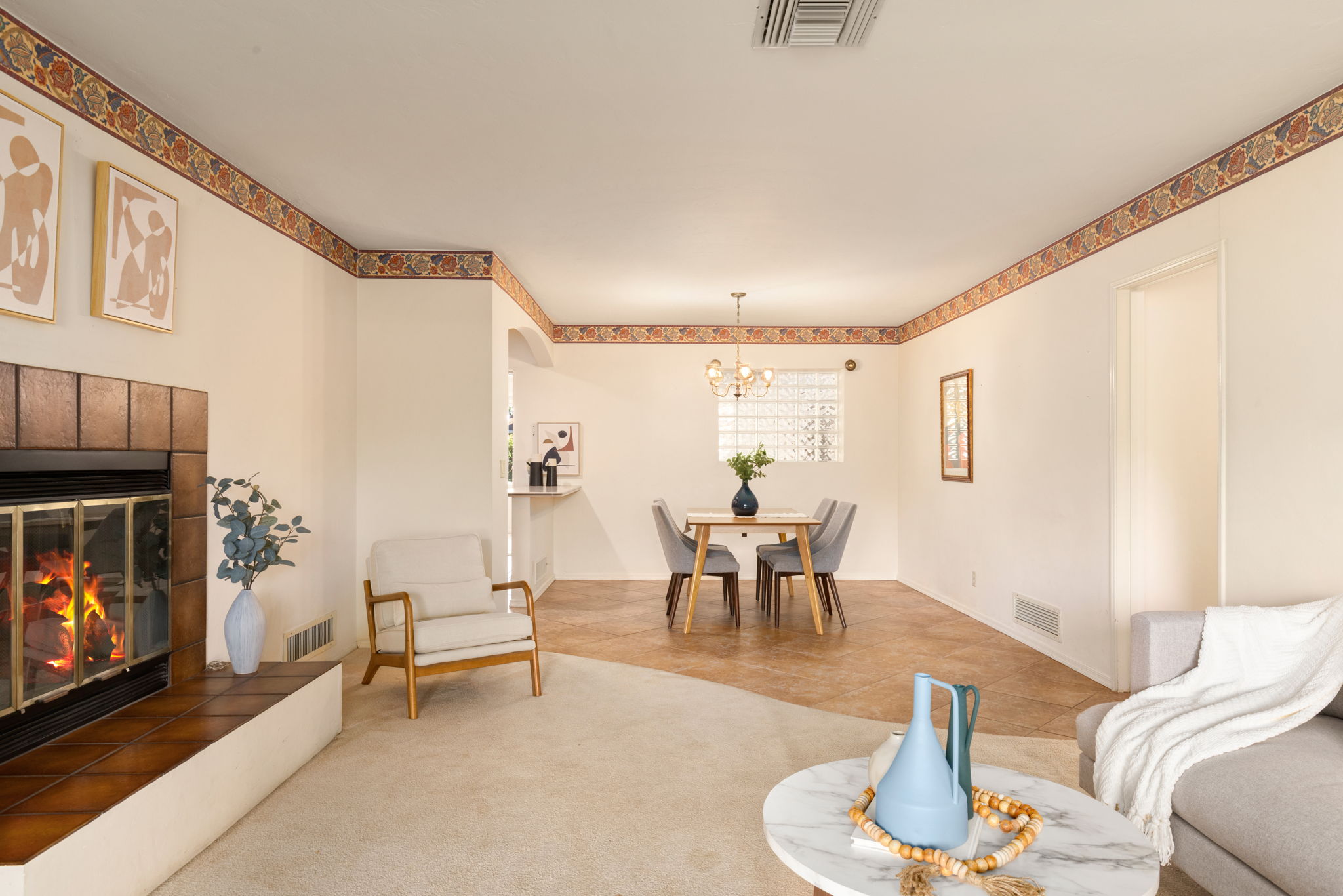 Living/Dining Room