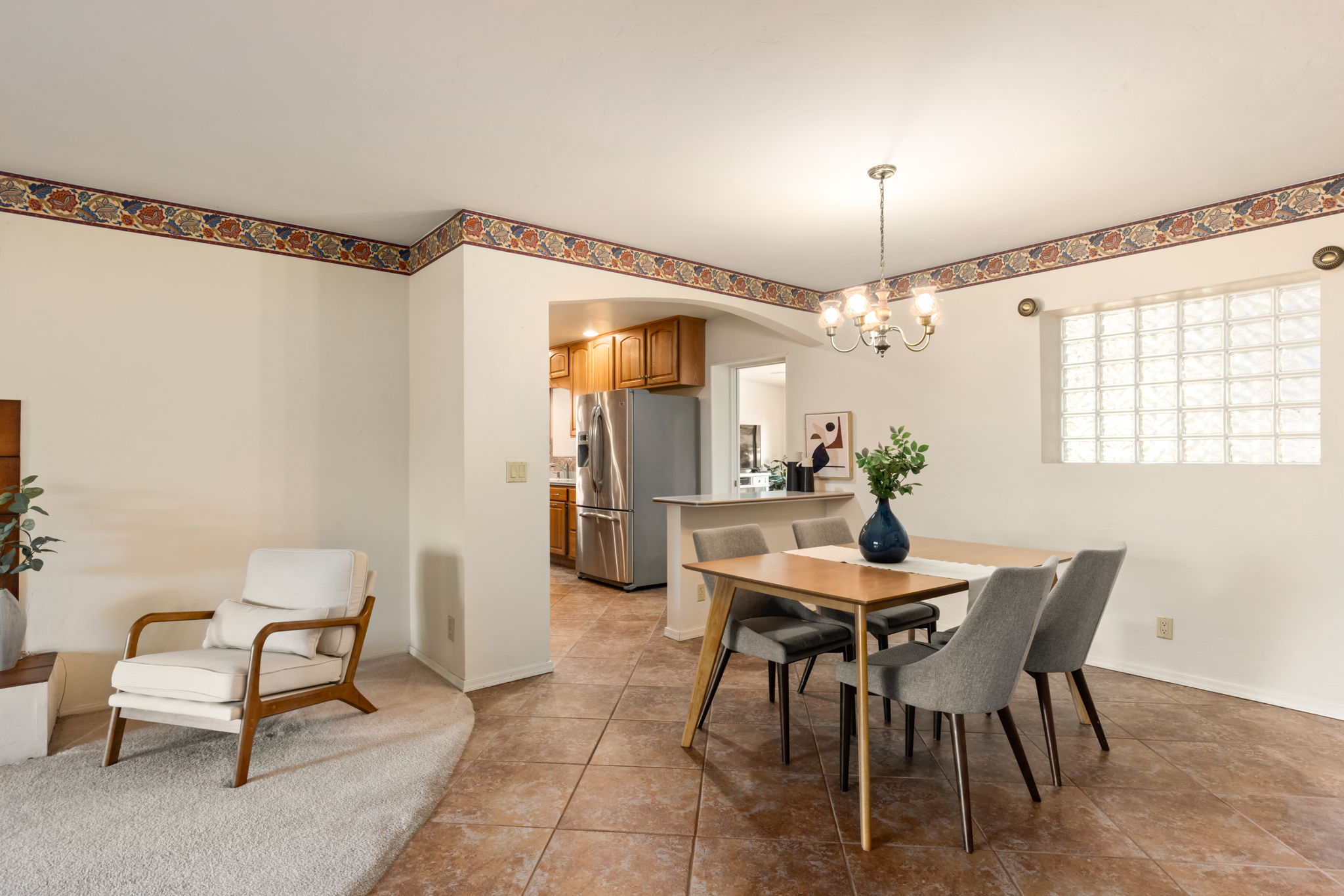 Dining Room/Kitchen