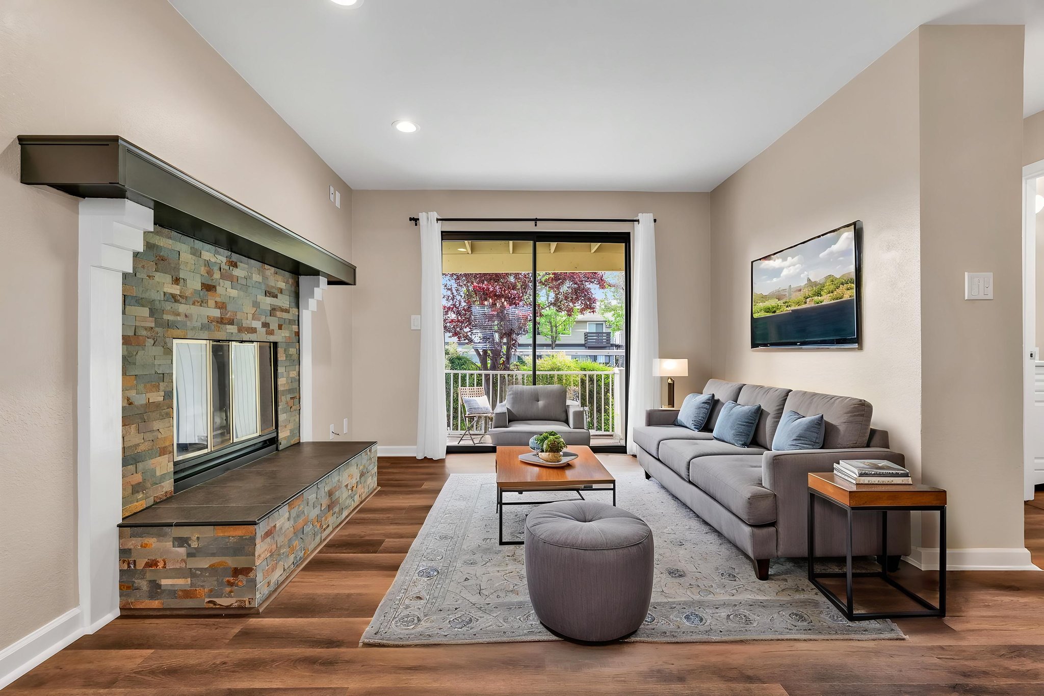 2827 Monument Blvd-1 virtually staged.jpeg