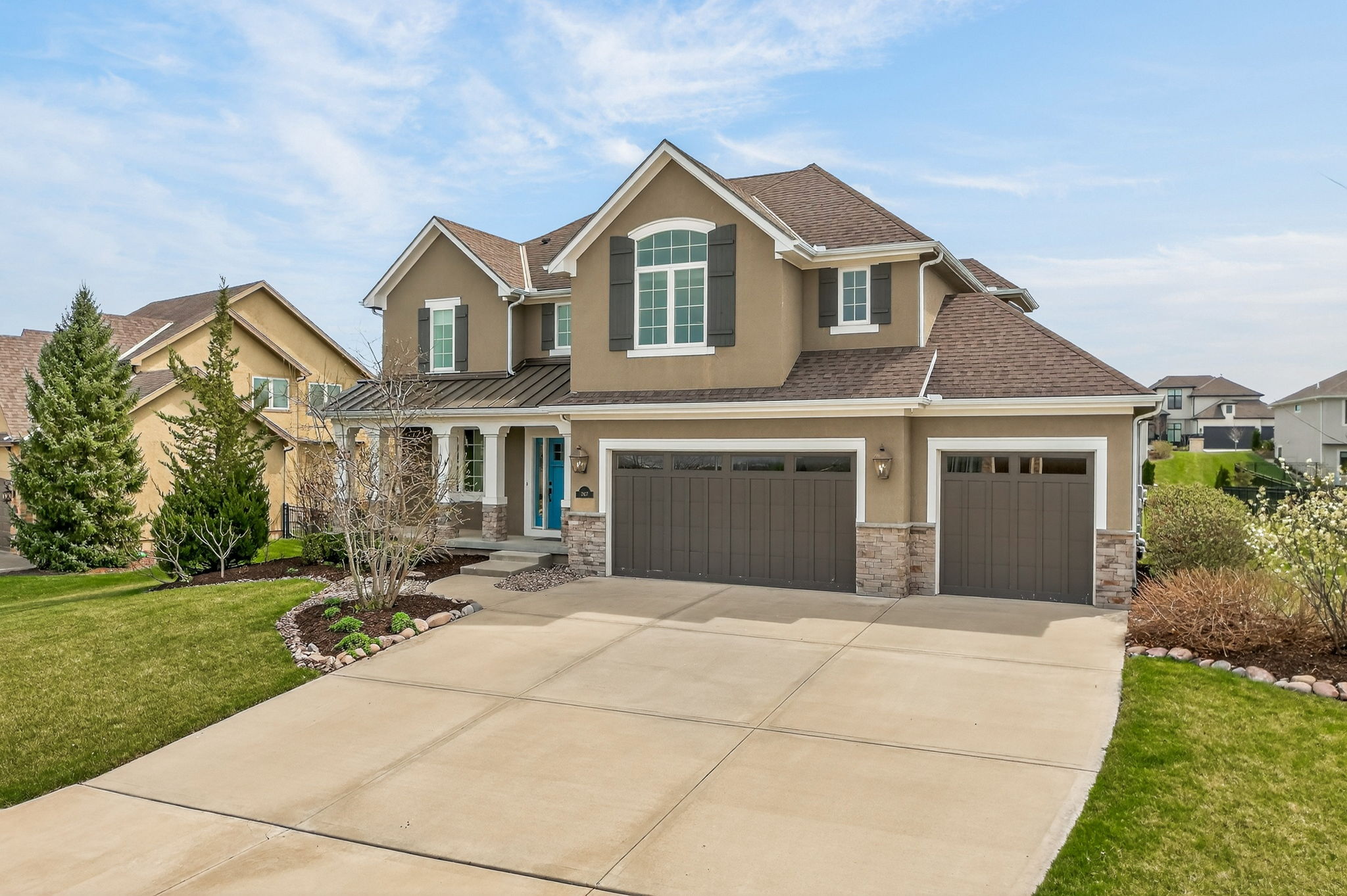 2827 NE 102nd Terr-003