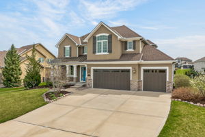 2827 NE 102nd Terr-003