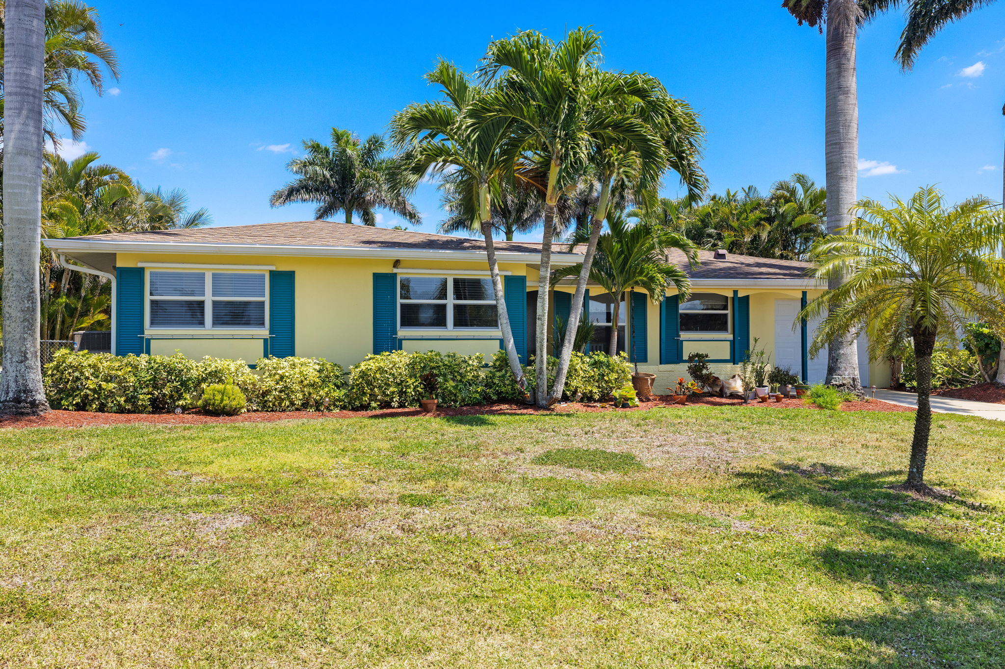 Front Exterior 2 of 2