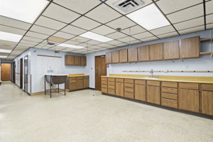 Grooming Area