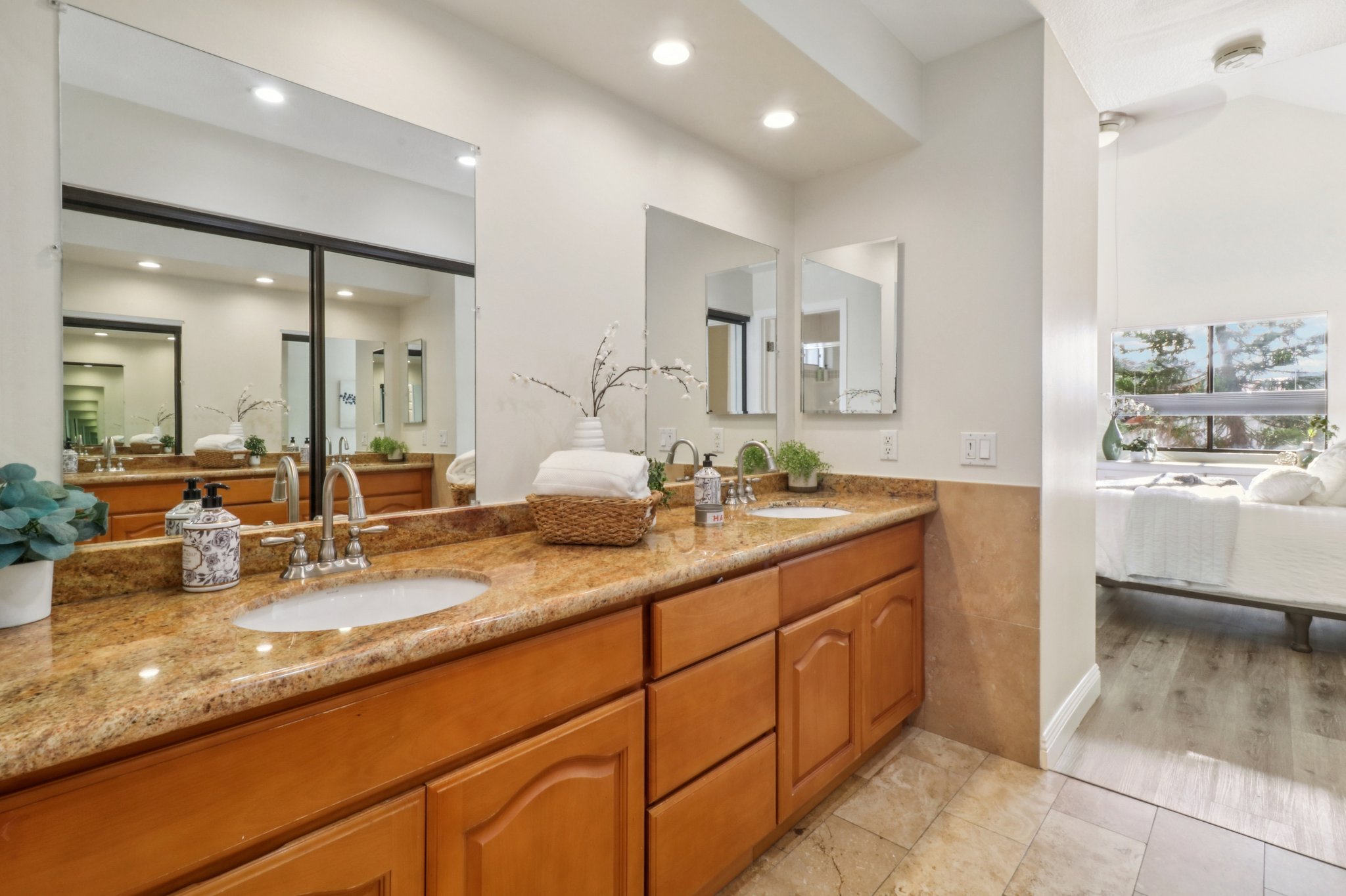 Forest View Way-S1411-018.jpg