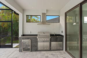 Outdoor Kitchen