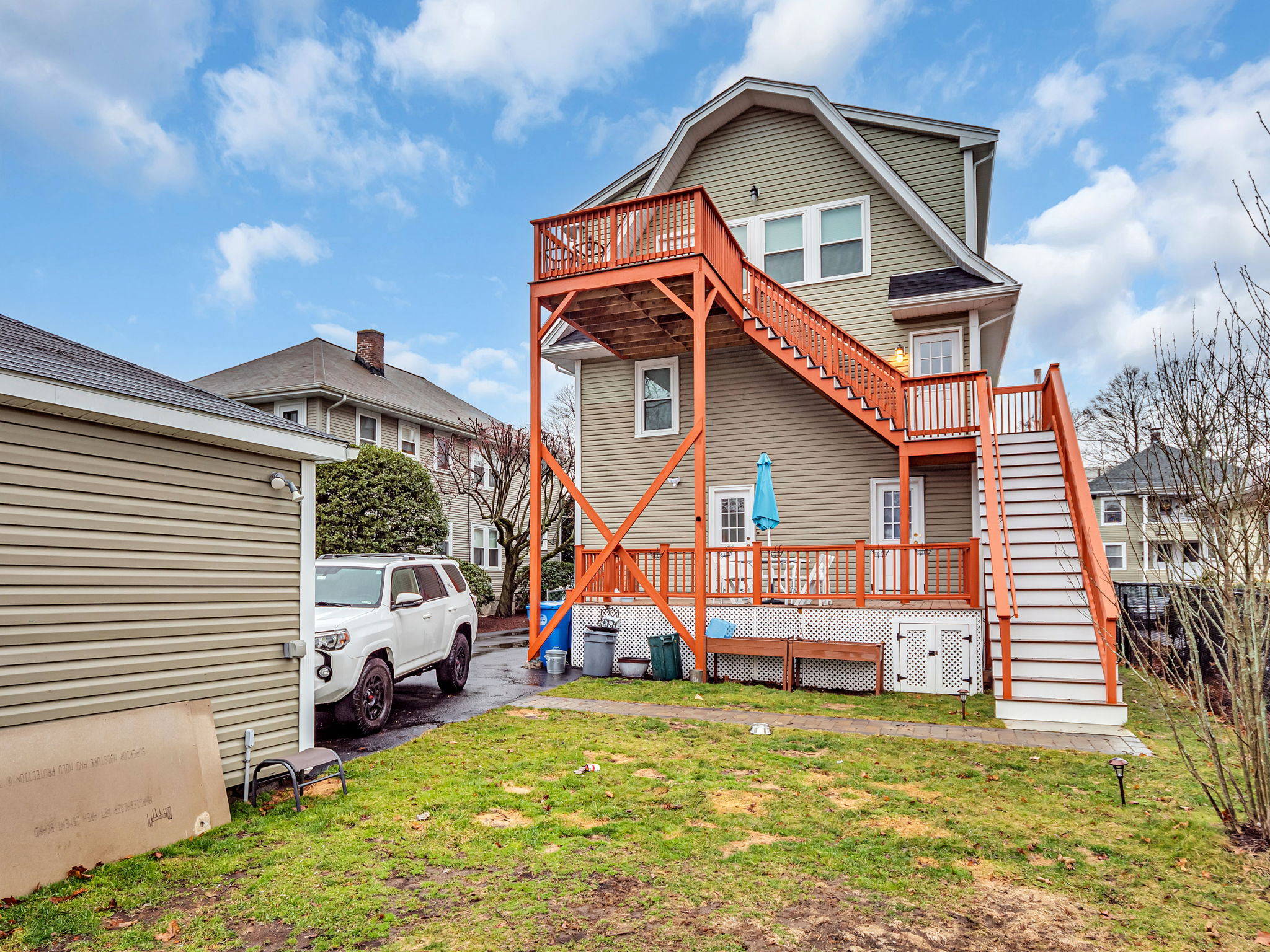 283 Ash St 1 Waltham MA-50