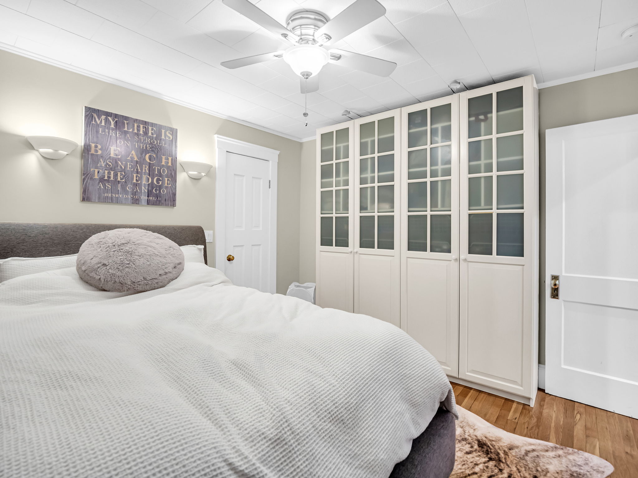 283 Ash St 1 Master Bed 3