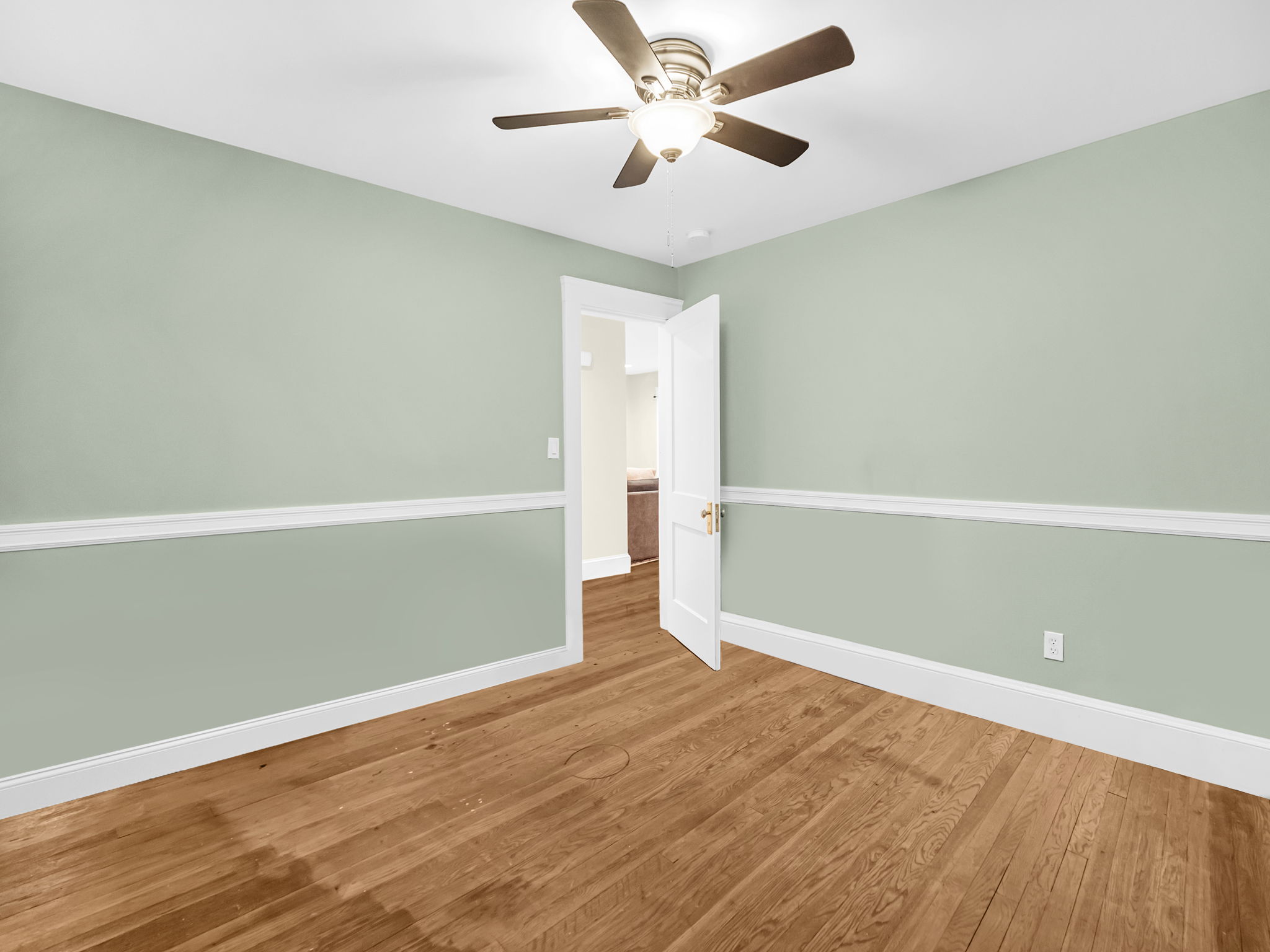 283 Ash St 1 Waltham MA-18