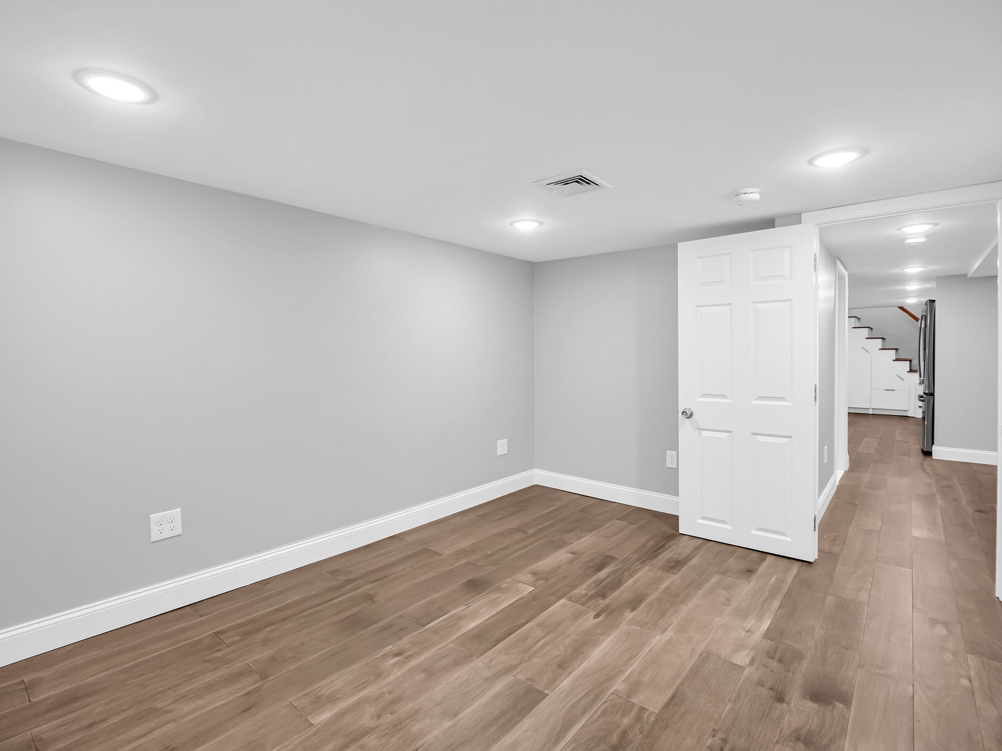 283 Ash St 1 Waltham MA-35