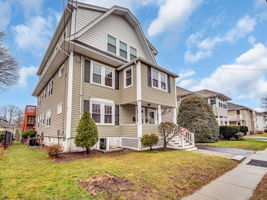 283 Ash St Exterior 2
