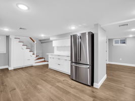 283 Ash St 1 Garden Kitchen 2