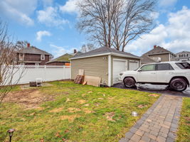 283 Ash St 1 Waltham MA-49