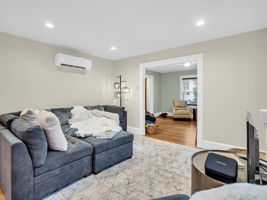 283 Ash St 1 First Fl Living