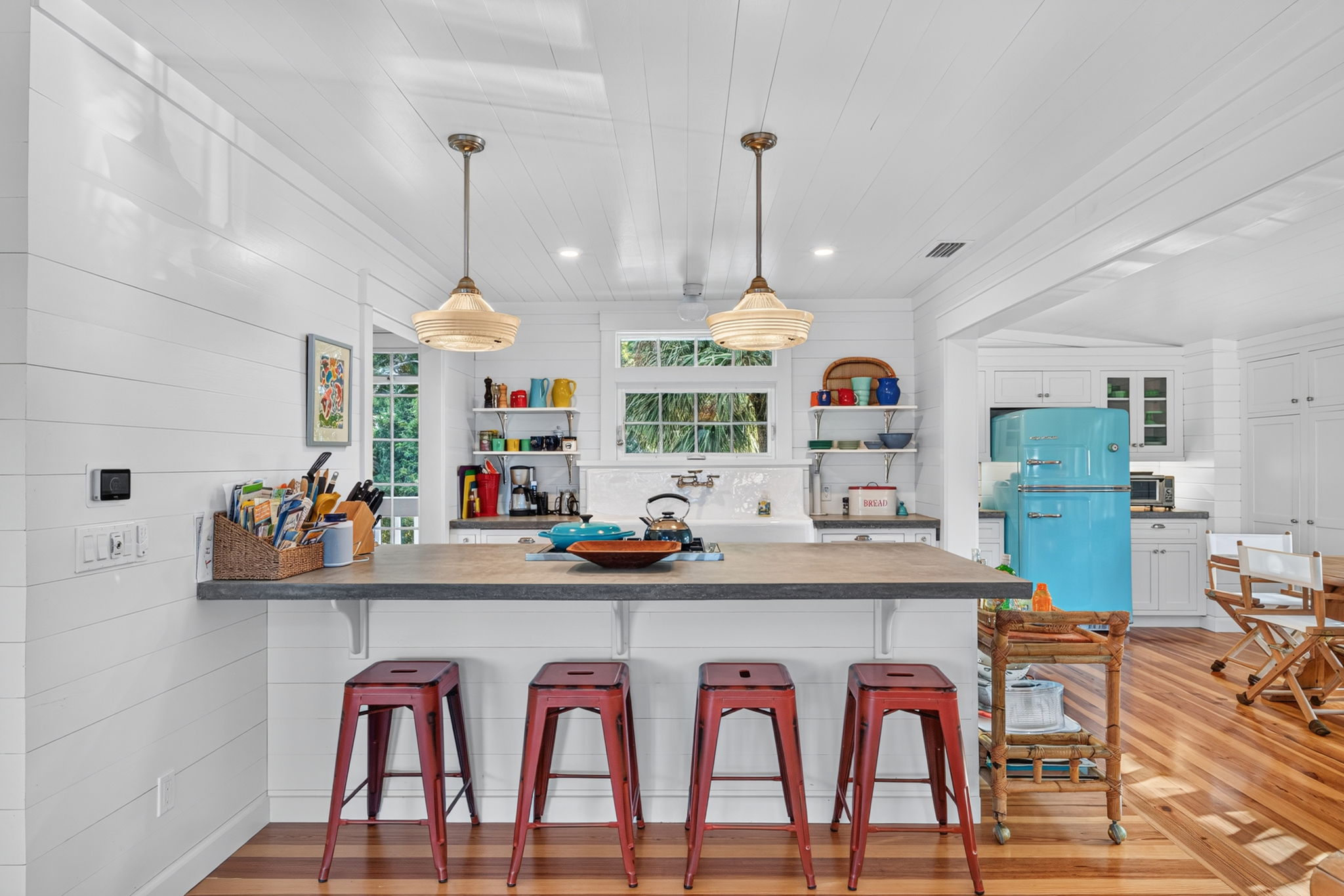 Breakfast Bar 2