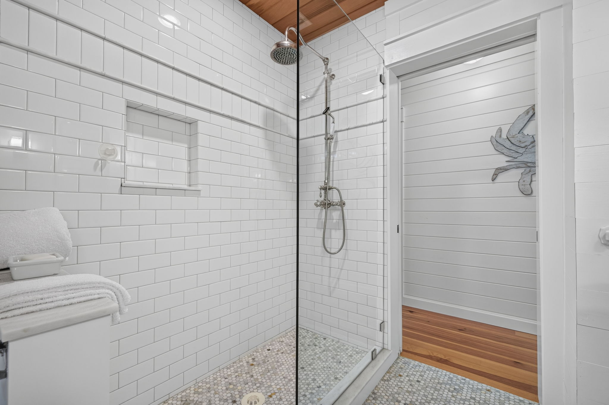 Guest Bathroom 3