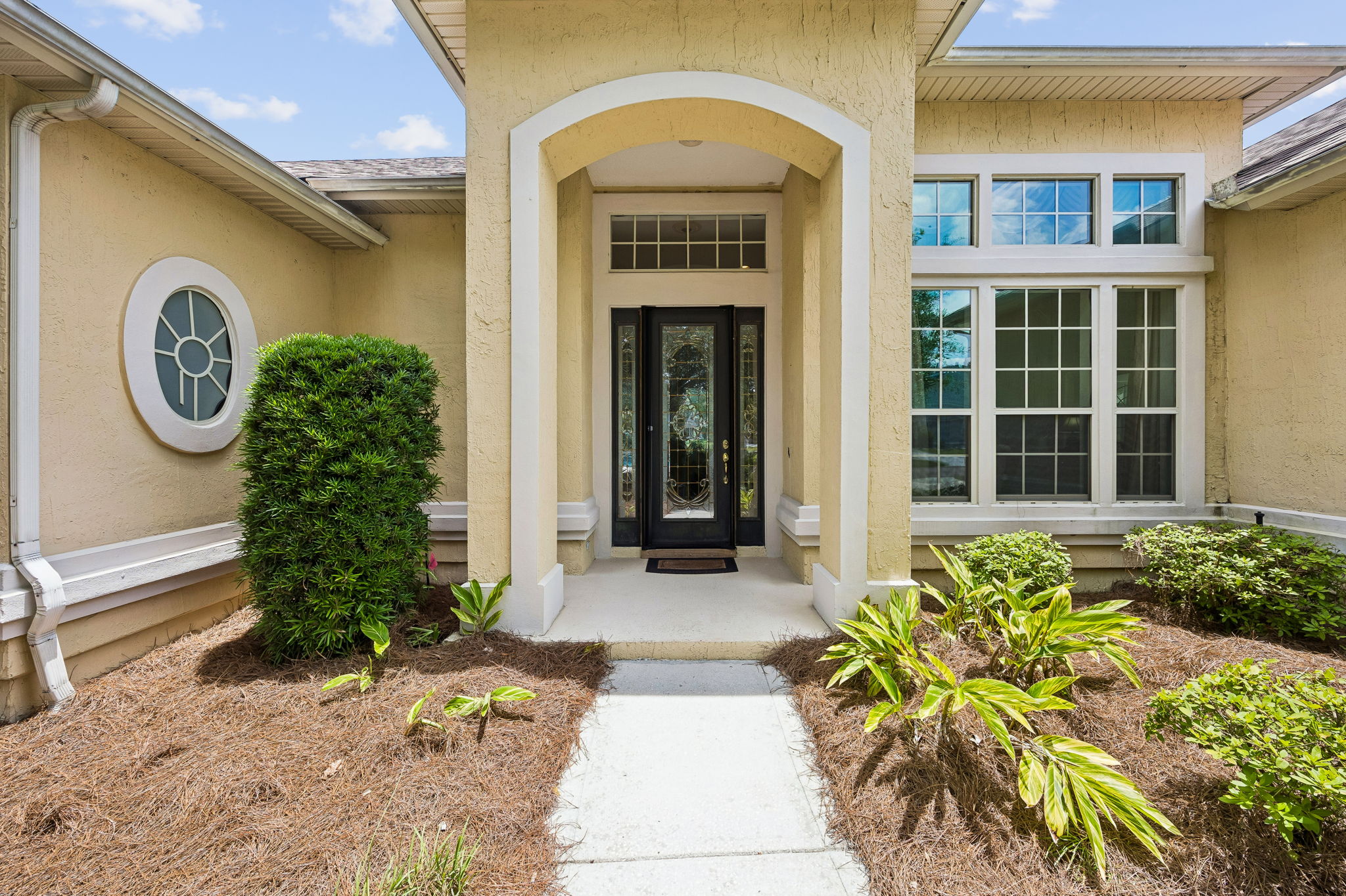 Front Entry Detail