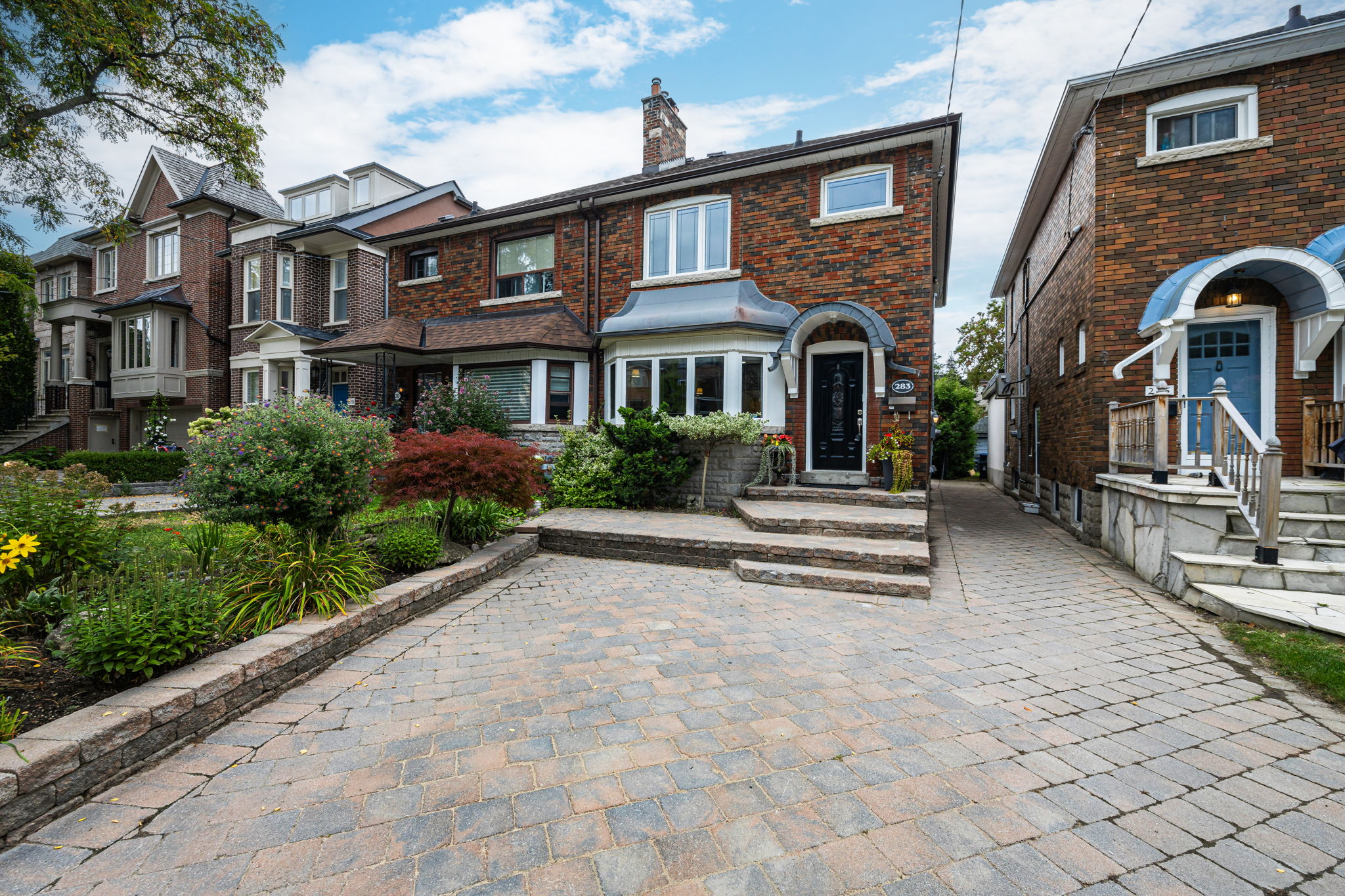Toronto property showcase — delivered property photograph 2