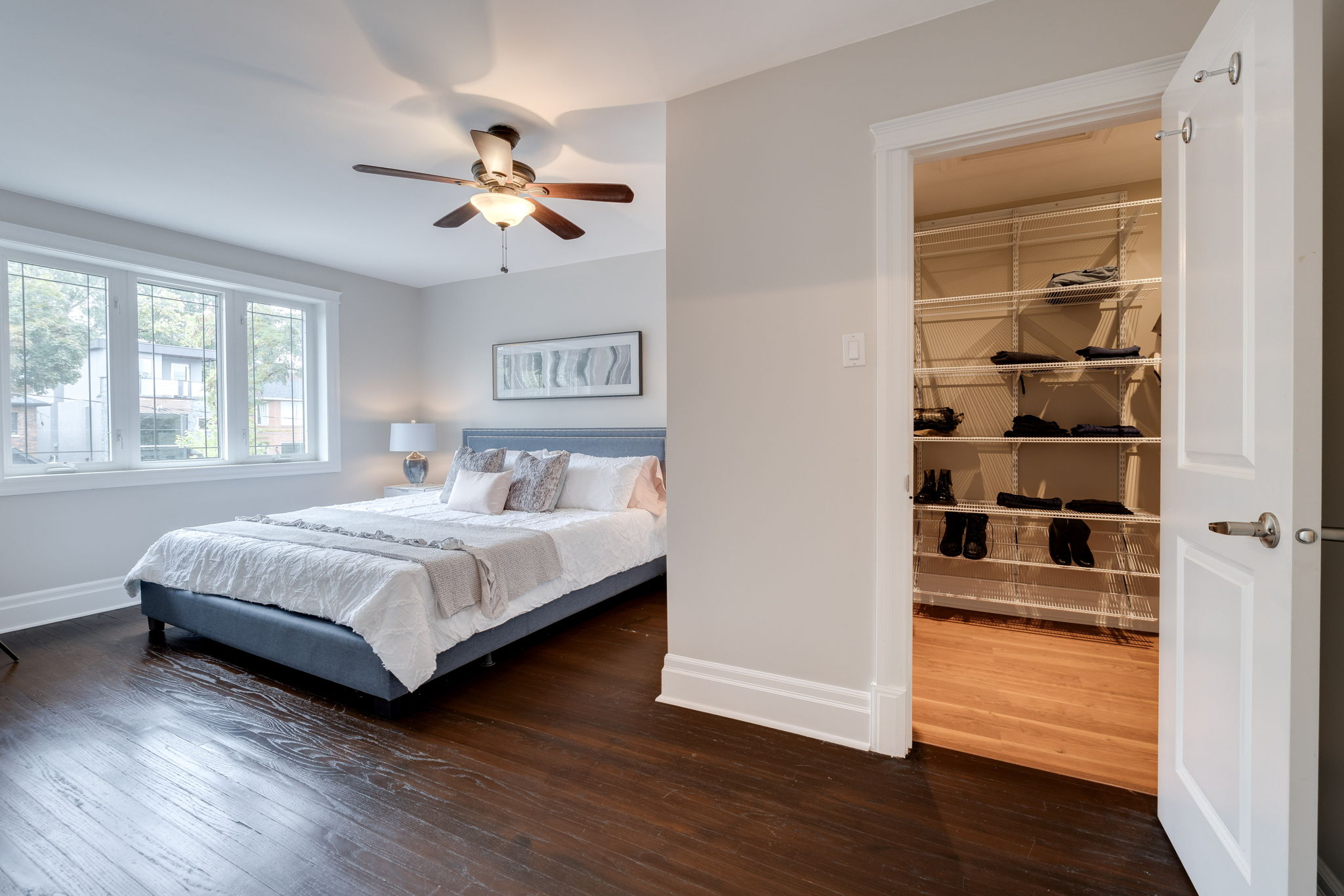 Toronto property showcase — delivered property photograph 28
