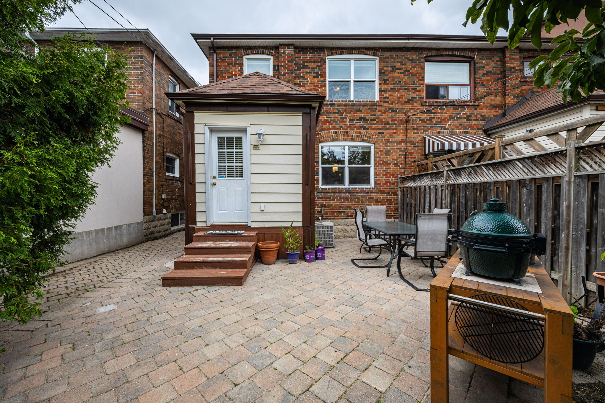 Toronto property showcase — delivered property photograph 38