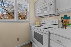 2830 Edridge Ct, Raleigh, NC 27612, USA Photo 15