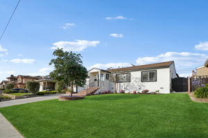 May Ave-1106-009