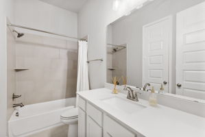  Photo 40