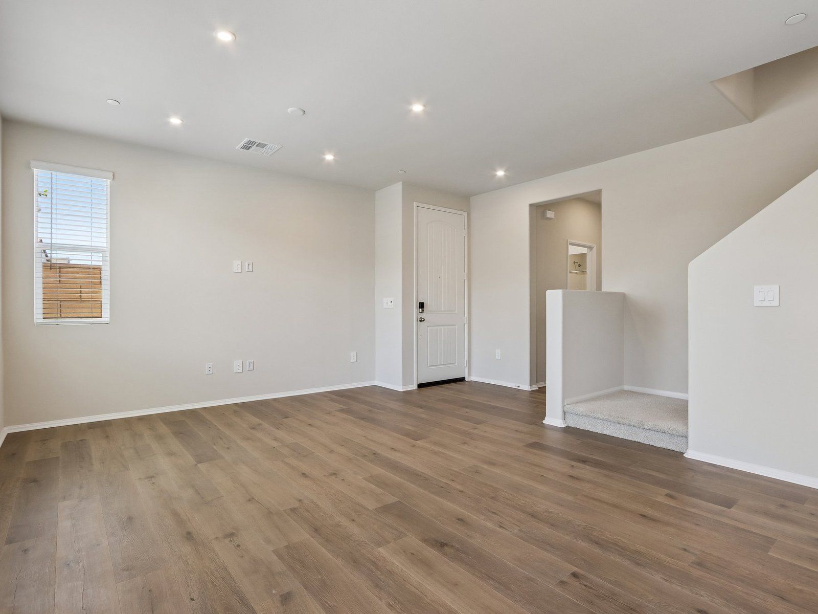 SCA_Prado_Plan4_28309ViaReserva_LivingRoom_001
