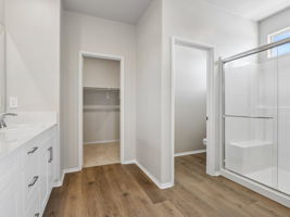 SCA_Prado_Plan4_28309ViaReserva_PrimaryBathroom_001